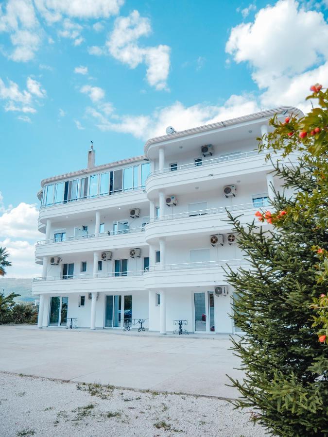 Apartments Gjenashaj Улцинь Экстерьер фото